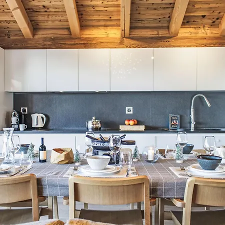 בקתה Skyfall By Interhome *